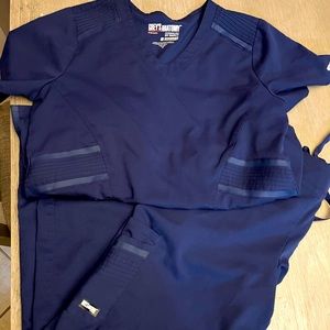 Grey’s Anatomy Impact scrub set